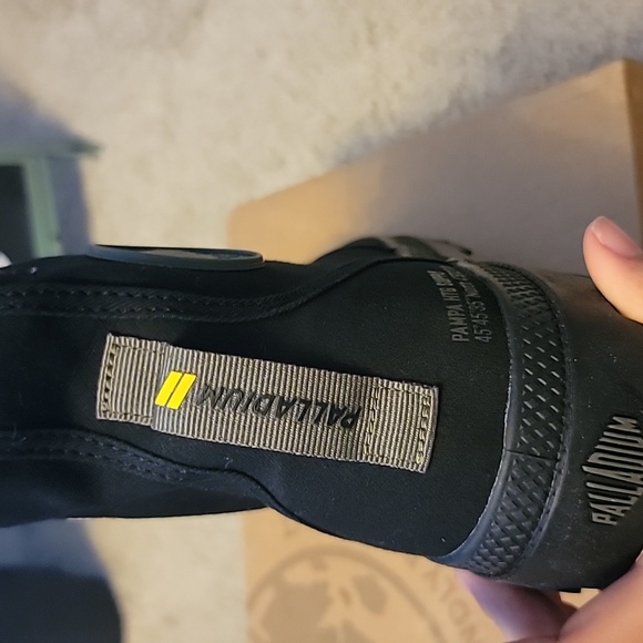 Palladium Men High-Top Sneakers 9.5 - Picture 2 of 5